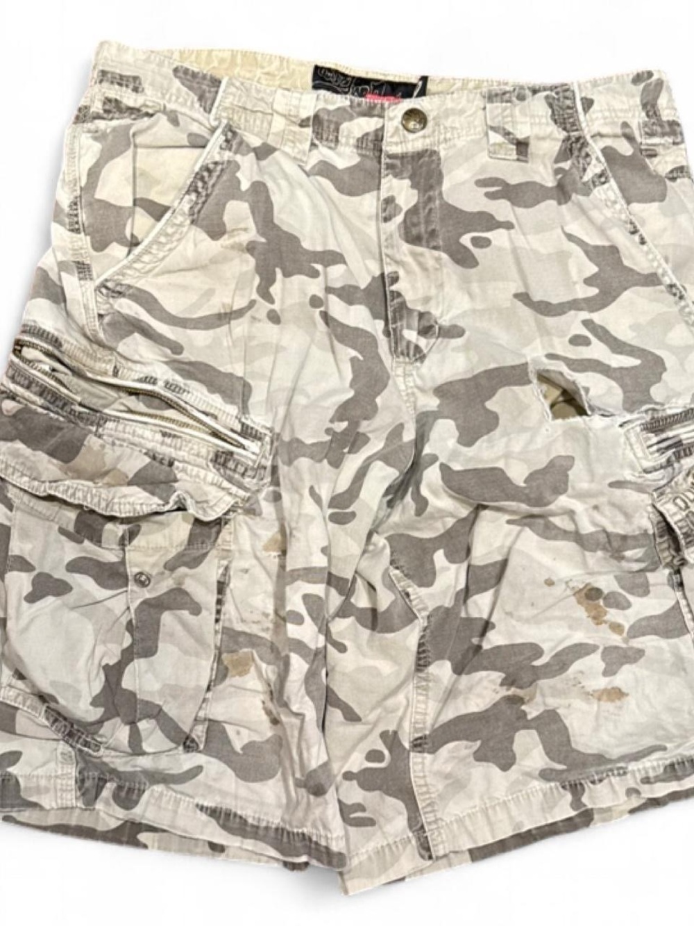 Y2K Quiksilver Embroidered Desert Camo Baggy Cargo Shorts